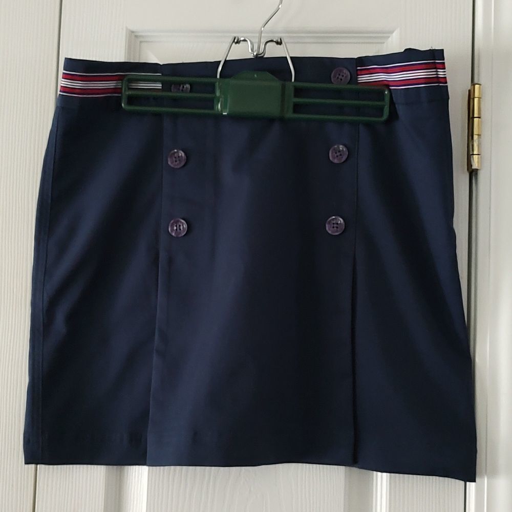 Lija Women’s Size 8 Golf/Tennis Skort Skirt Shorts Navy Blue  Back Pocket